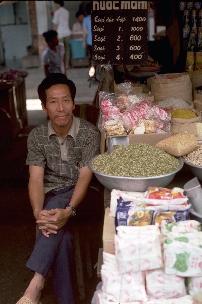 vietnam-saigon-market-5