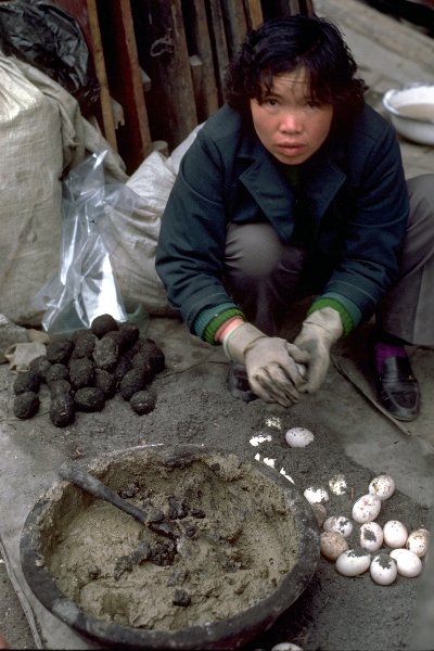 china-chengdu-thousand-year-eggs