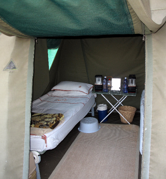 purros-camp-tent
