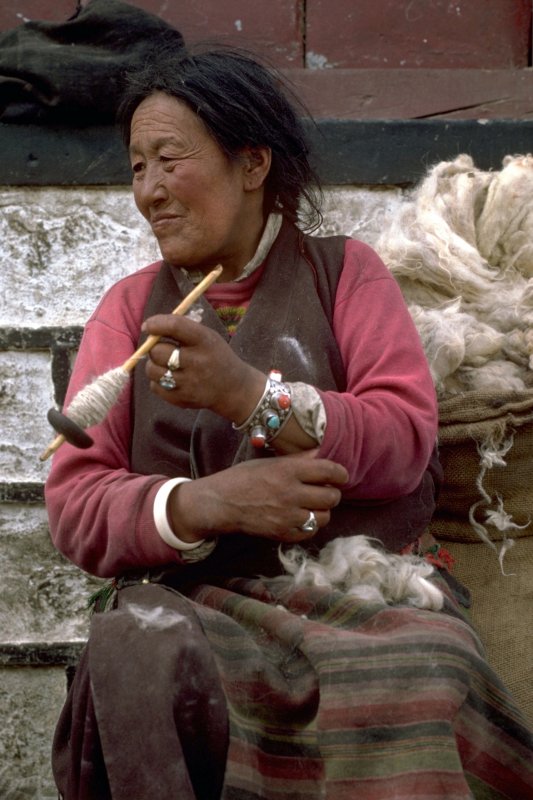 Tibet Lhasa Spinning Yarn